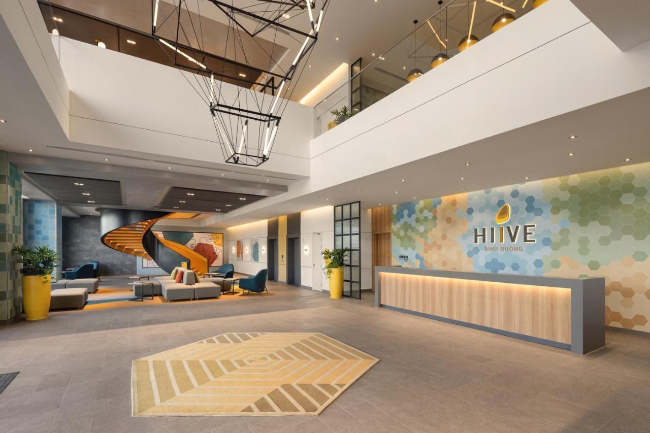 Hiive By Fusion Binh Duong - Vsip 1 Hotel Thuan An Bagian luar foto