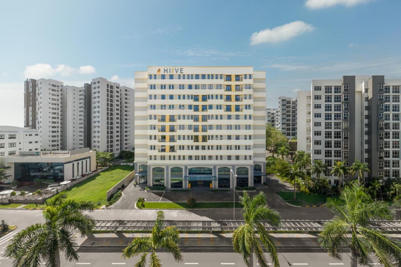Hiive By Fusion Binh Duong - Vsip 1 Hotel Thuan An Bagian luar foto