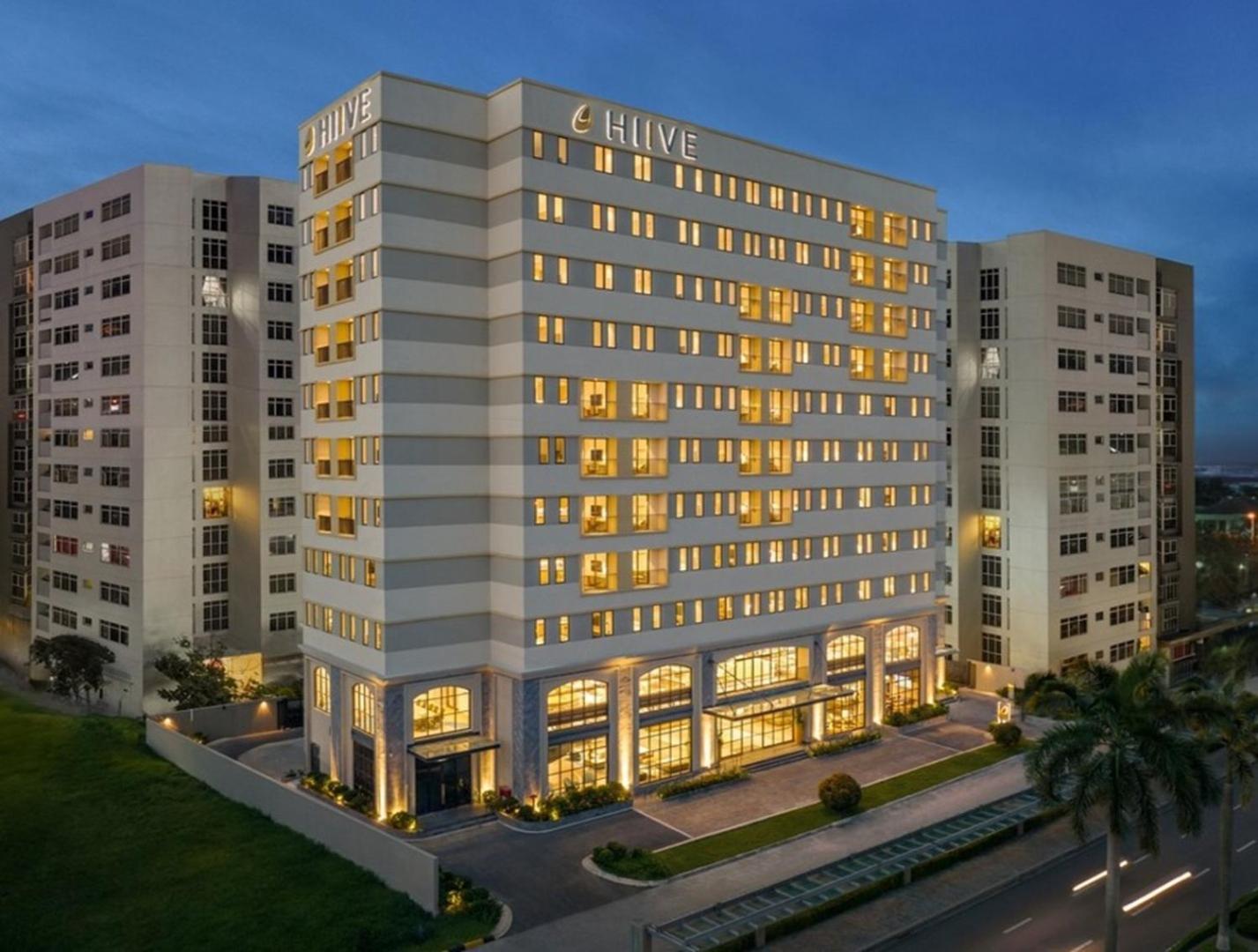 Hiive By Fusion Binh Duong - Vsip 1 Hotel Thuan An Bagian luar foto